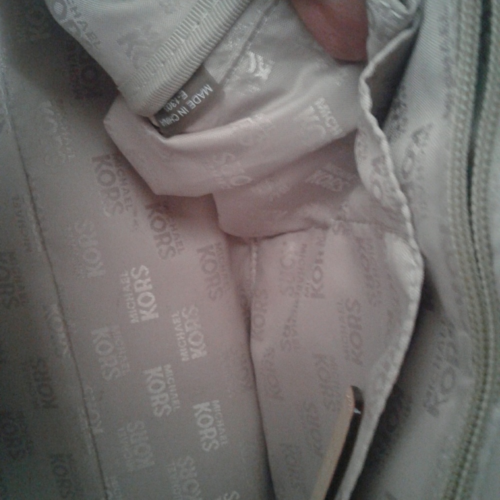 Michael Kors. - Picture 7 of 7